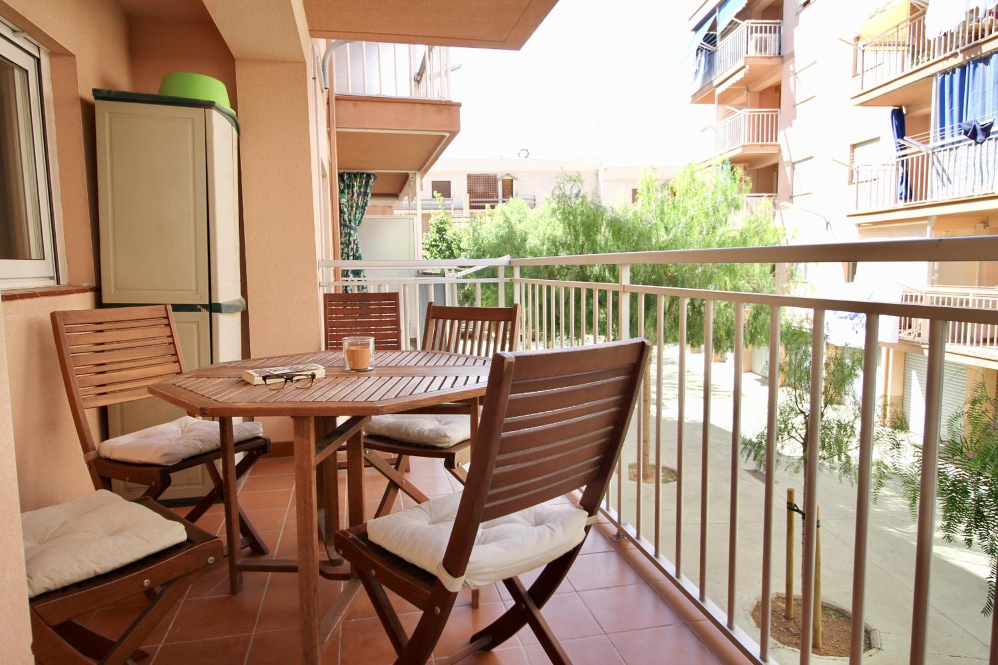 Mediterranean Way - Bohemian Apartment กัมบริลส์ ภายนอก รูปภาพ