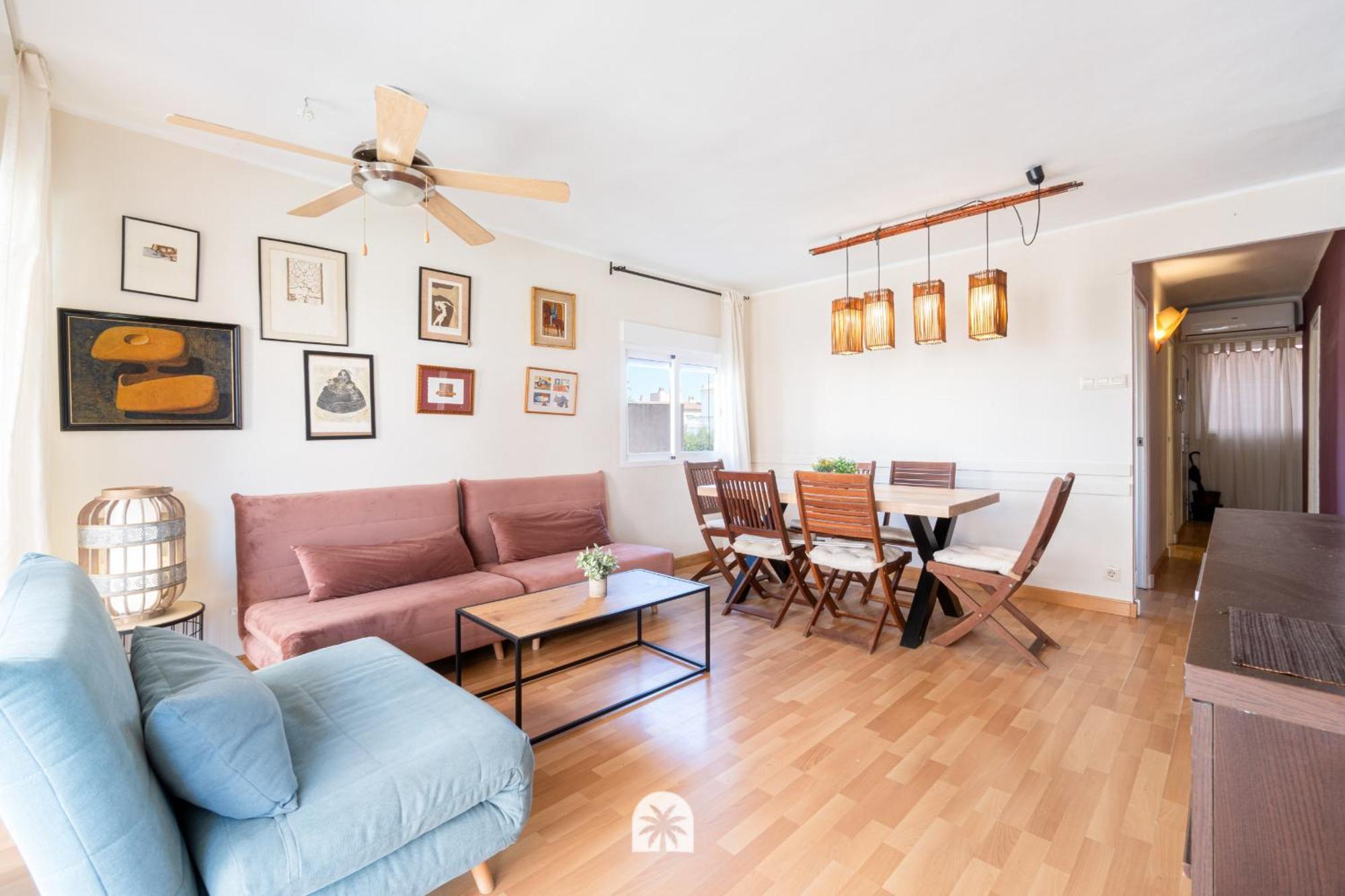 Mediterranean Way - Bohemian Apartment กัมบริลส์ ภายนอก รูปภาพ