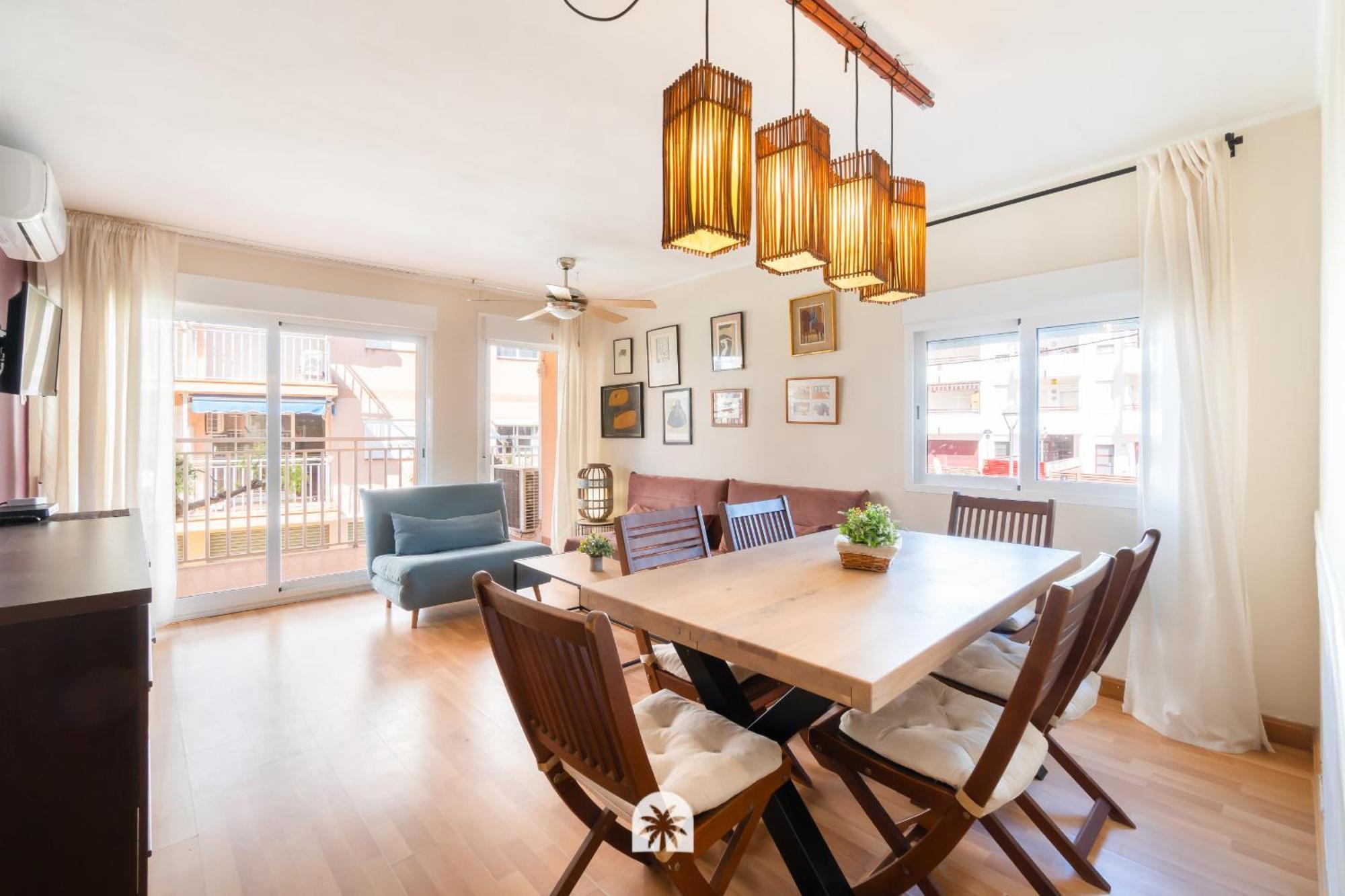 Mediterranean Way - Bohemian Apartment กัมบริลส์ ภายนอก รูปภาพ