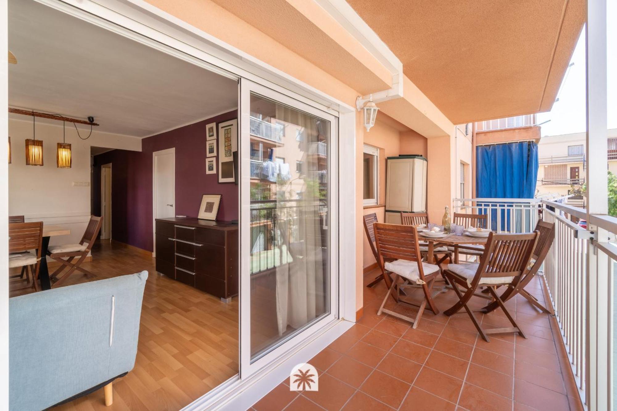 Mediterranean Way - Bohemian Apartment กัมบริลส์ ภายนอก รูปภาพ